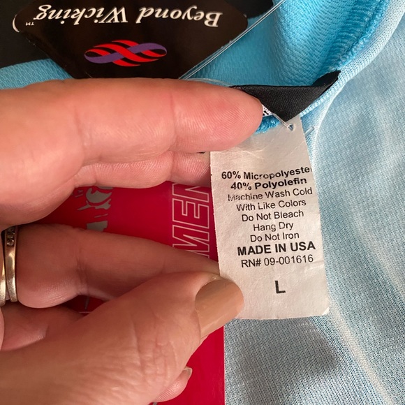 Canari cycle wear top, cyclist shirt, tank cycle top Womens size large - Picture 5 of 7